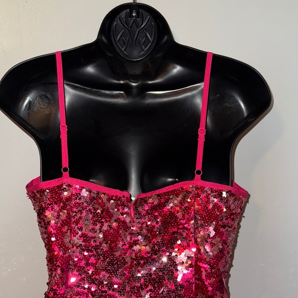 Idem Ditto Hot Pink Sequin Mini Dress Size Medium to Large Valentine Date - Picture 4 of 10